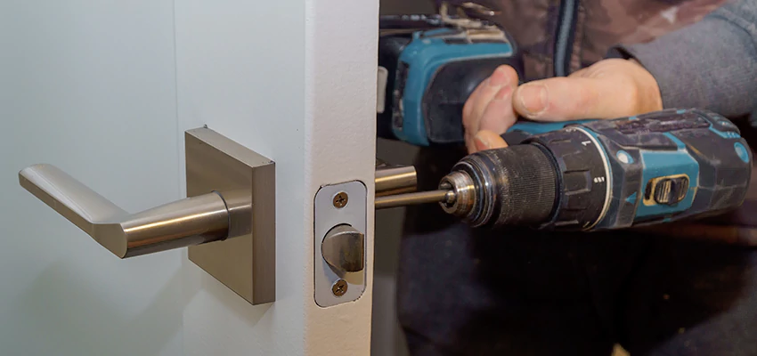 Broken Door Handle Lock Repair in Laguna Woods, California